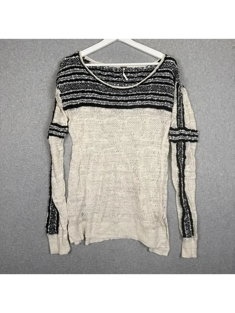 Free People Miles Away Swit Linen Cotton Blend Eyelet Long Sleeve Sweater Sz L